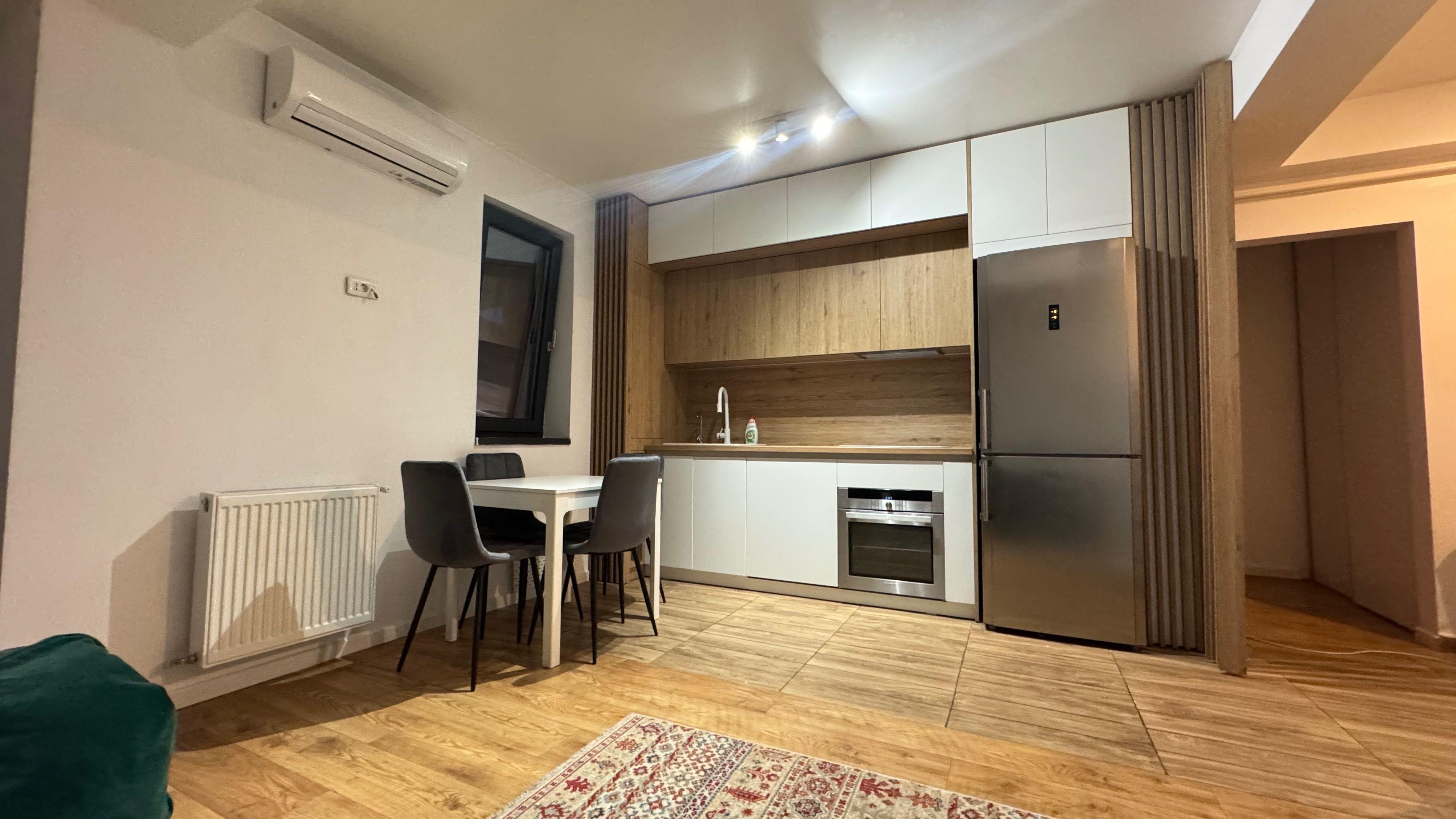 Apartament 3 camere- Otopeni - imagine 1