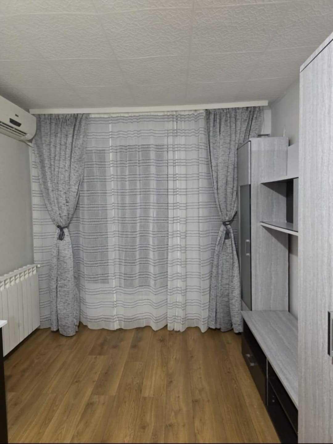 Garsonieră 28 m², mobilată, 8 min metrou Dimitrie Leonida