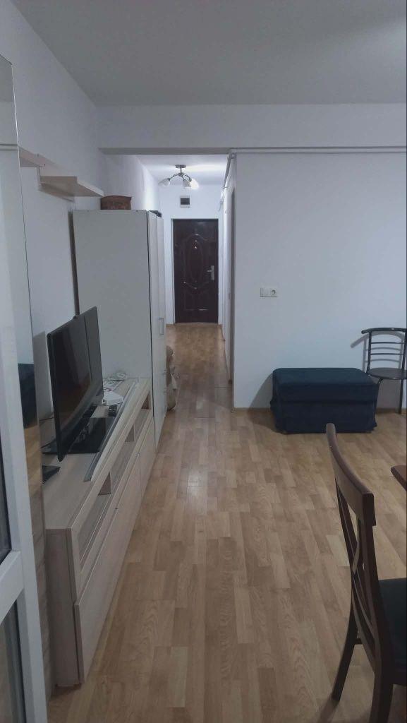 DE ÎNCHIRIAT 2 Camere -CF 1 decomandat