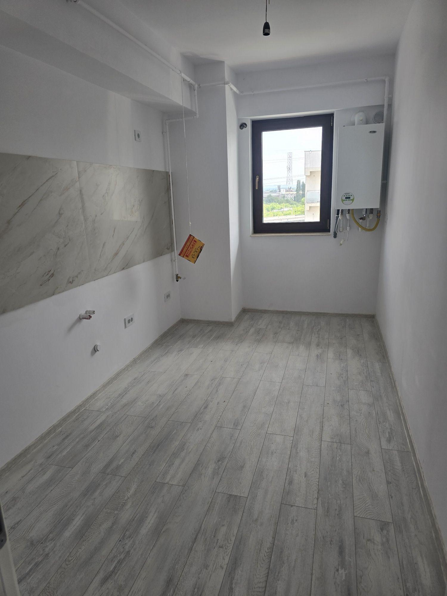 Vand apartament 2 camere Bucium Confort