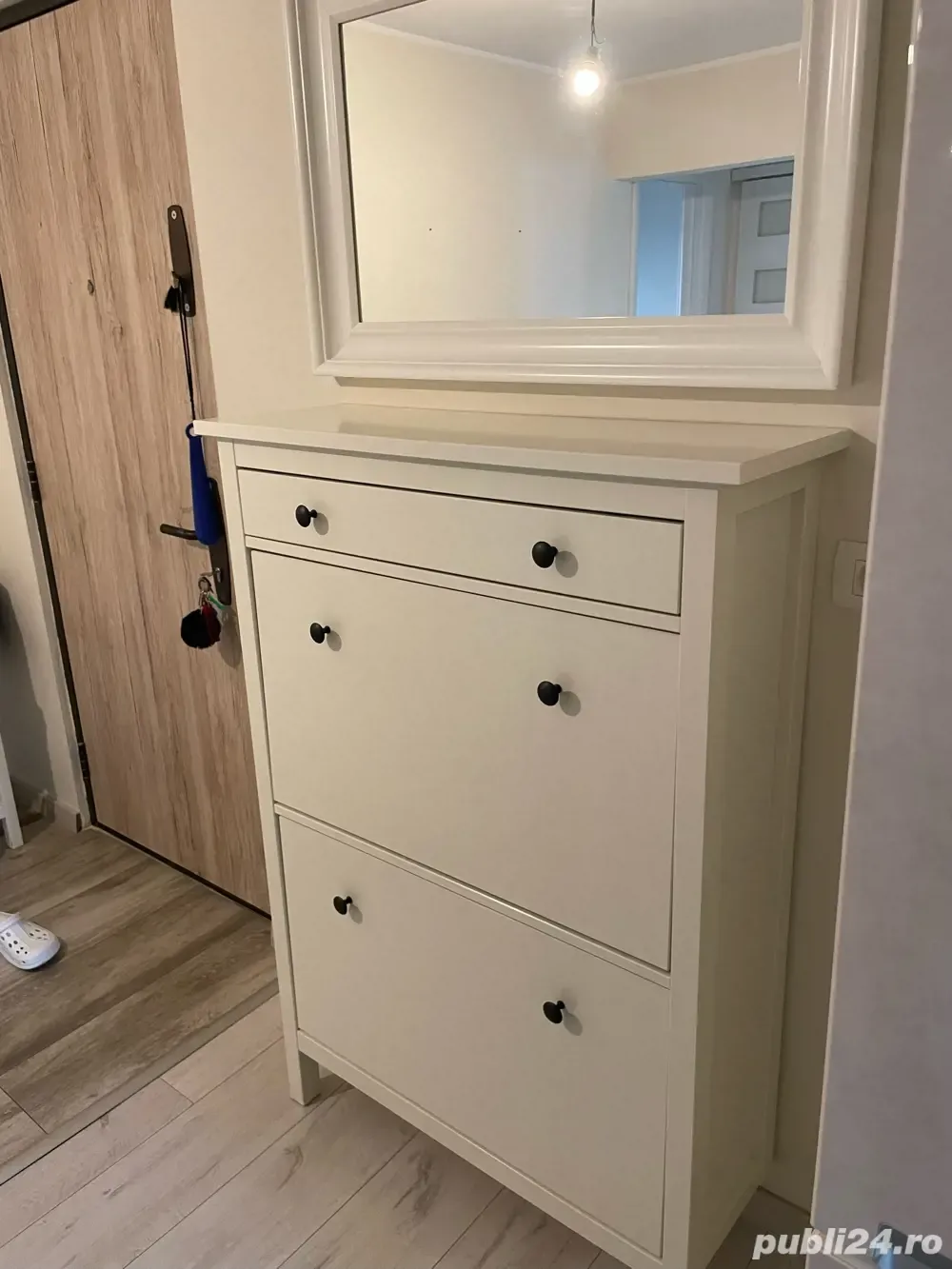 Apartament NEMOBILAT de inchiriat - imagine 1