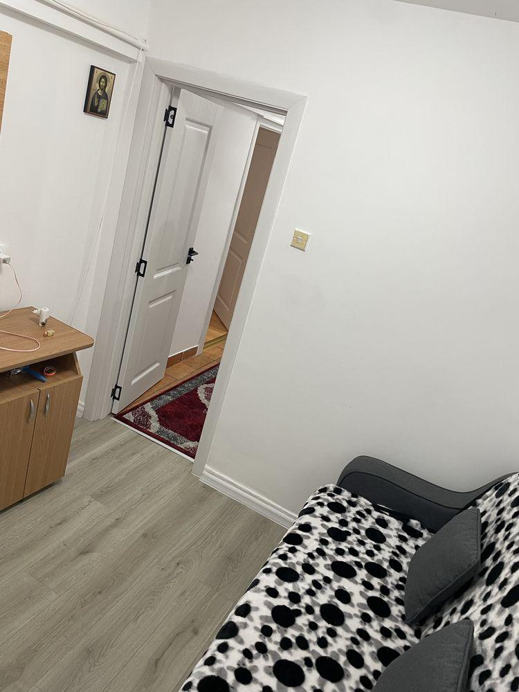 Persoana fizica inchiriez apartament cu 2 camere Poitiers