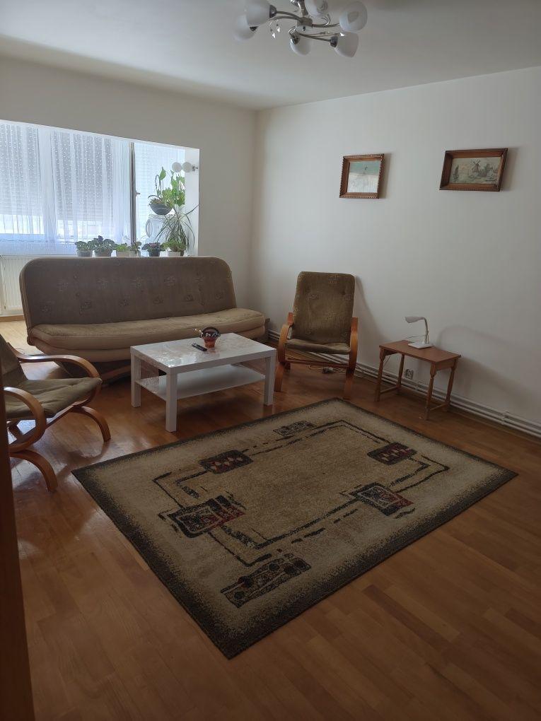 Vând apartament 3 camere Alfa Arad