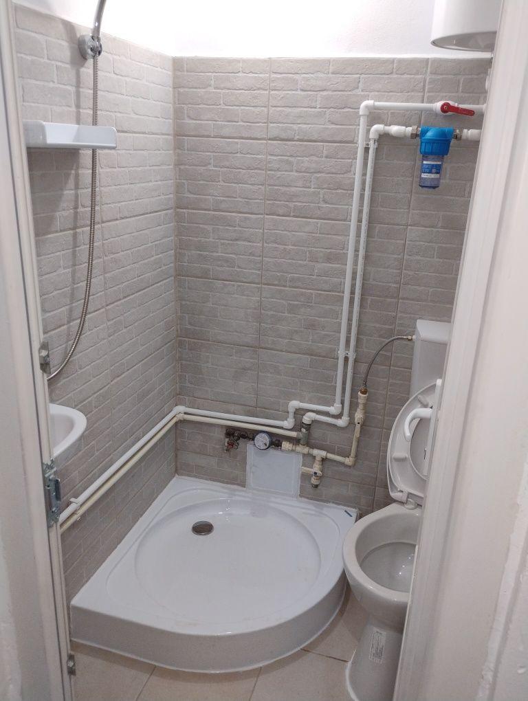 Garsoniera de închiriat