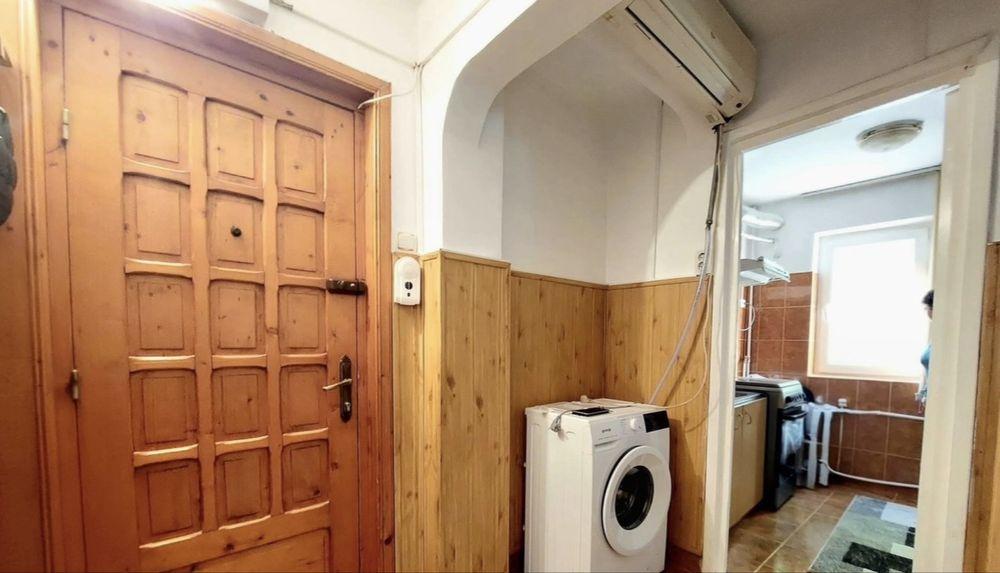 Ofer apartament 2 camere spre inchiriere