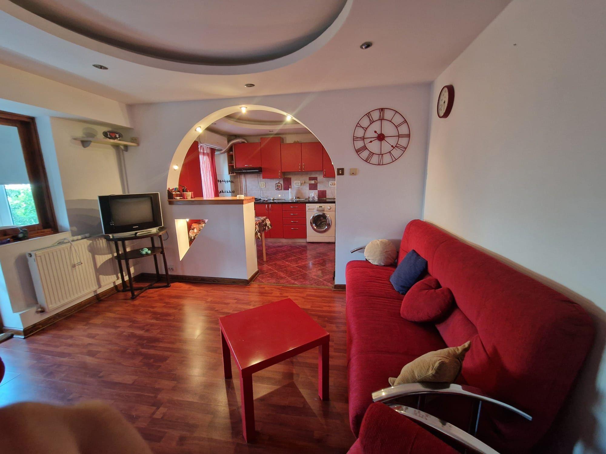Apartament 2 camere decomandate