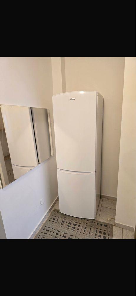 Inchiriez garsonieră si apartament cu două camere in Bacău