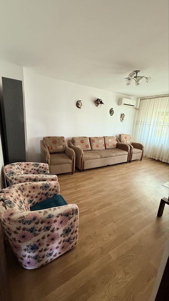 Inchiriez apartament 2 camere intersectie Miorita cu Banca Nationala