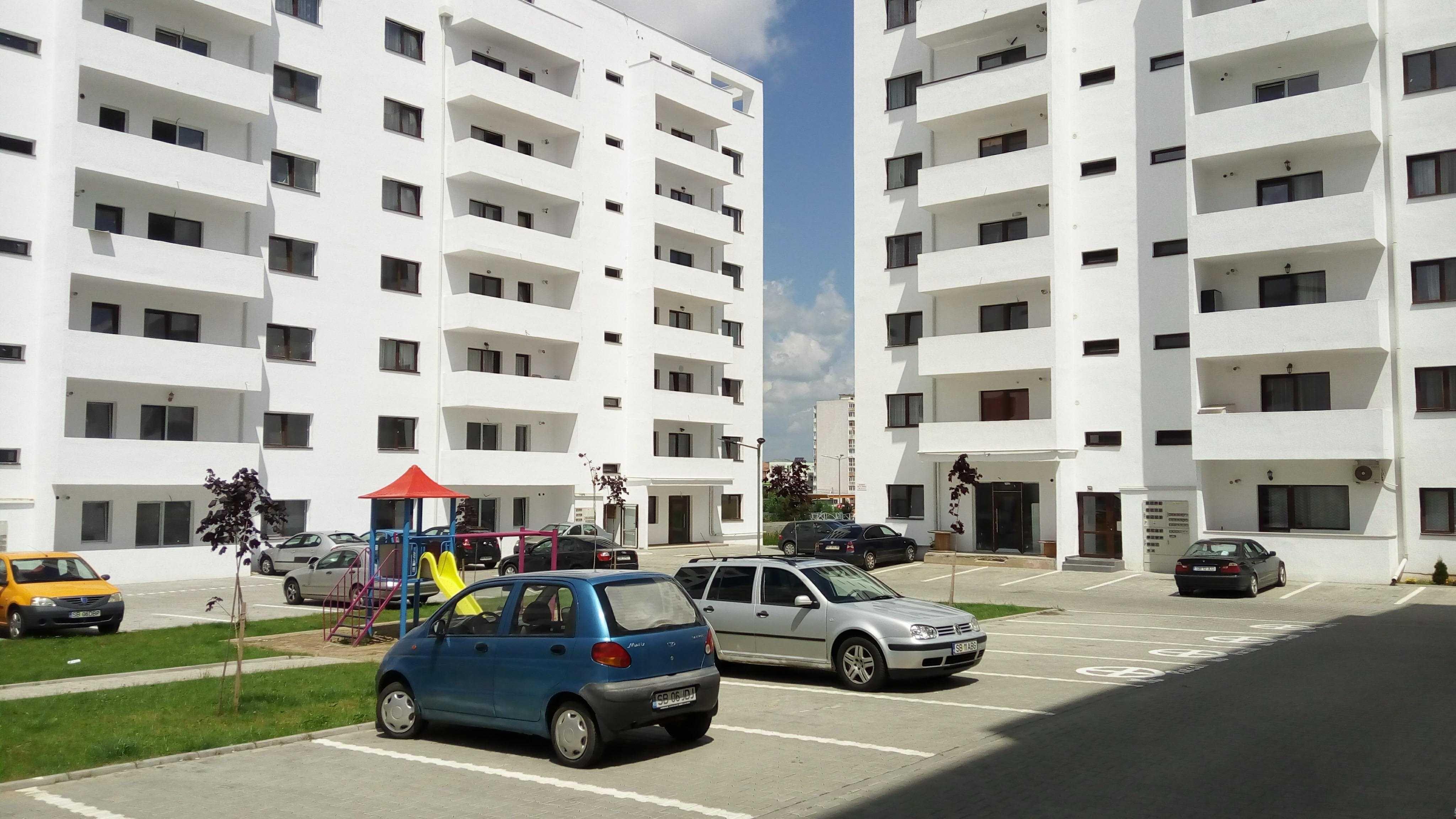 Apartament spațios de închiriat