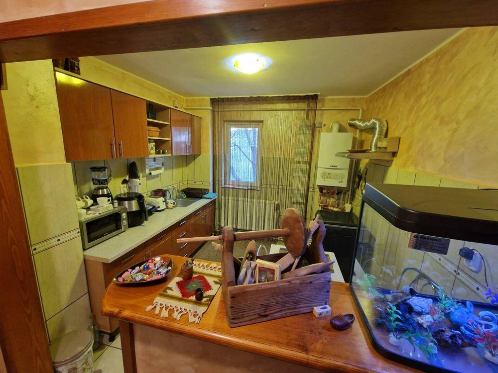Vand apartament centru Suceava - imagine 1