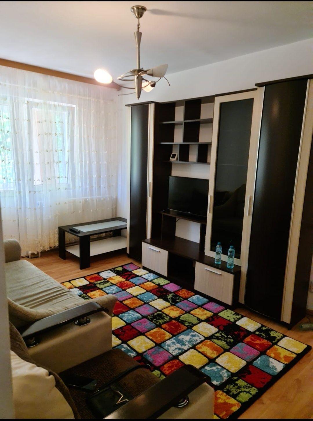 Apartament 3 camere de închiriat – locație excelentă în zona Nordic! - imagine 1