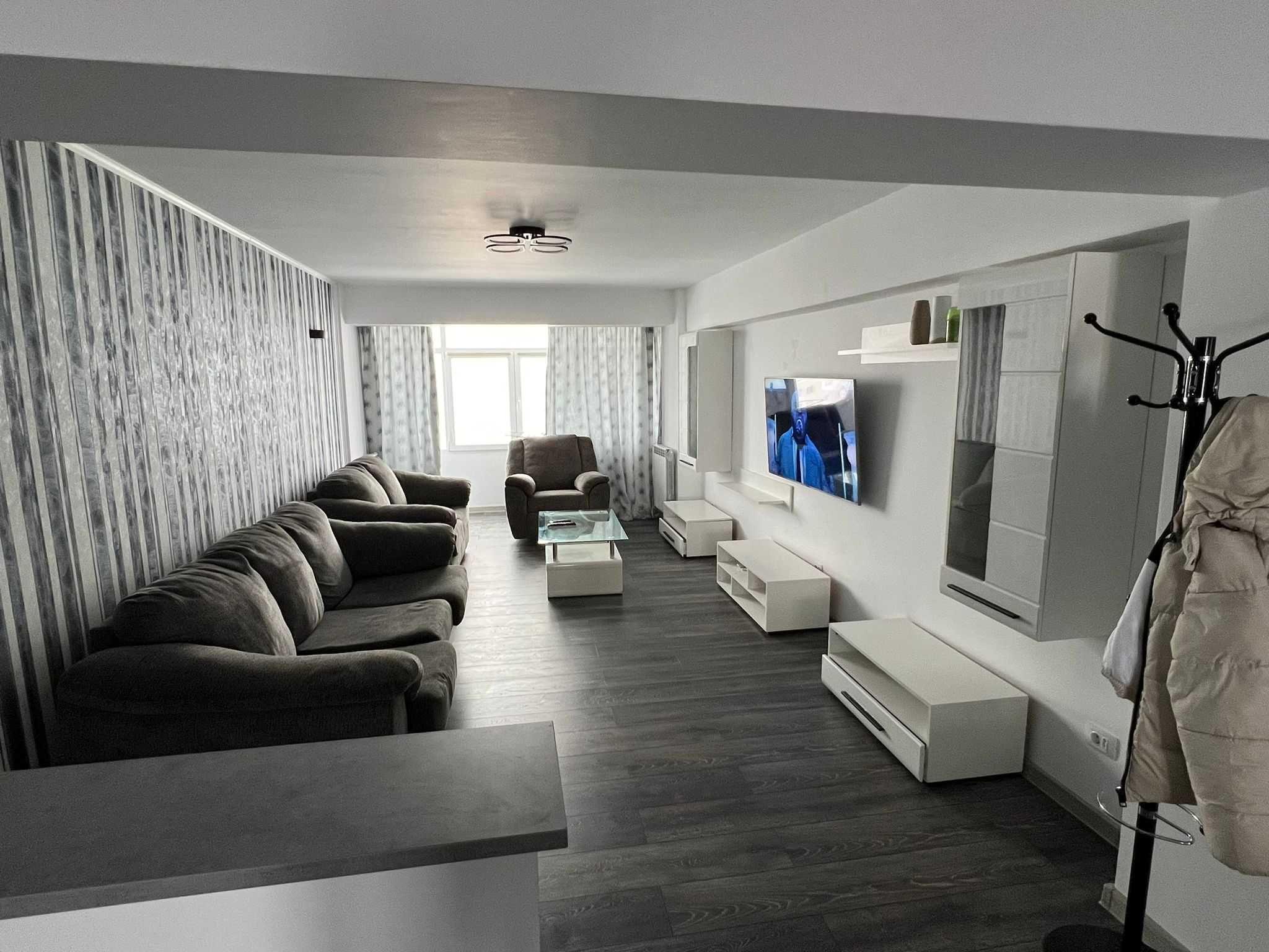Inchiriez Apartamanet Zona Stadion  Panorama Deosebita  Modern - imagine 1