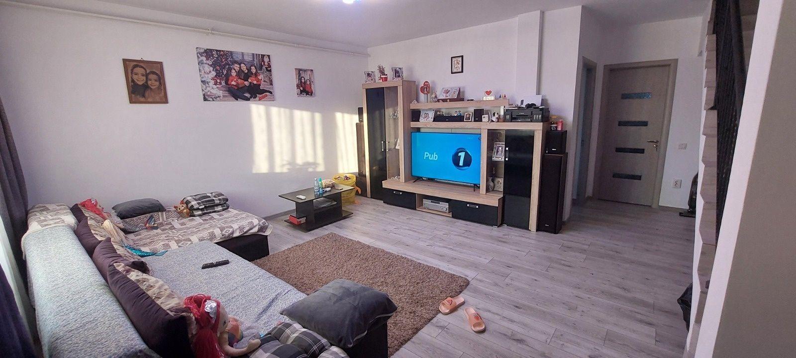 Vand Casa 4 camere 92mp( cu posibilitate de 6 camere - tot 146 mp ) in Bragadiru,  cart. Independentei, la 1.5  km  de  limita cu Bucuresti, sector 5