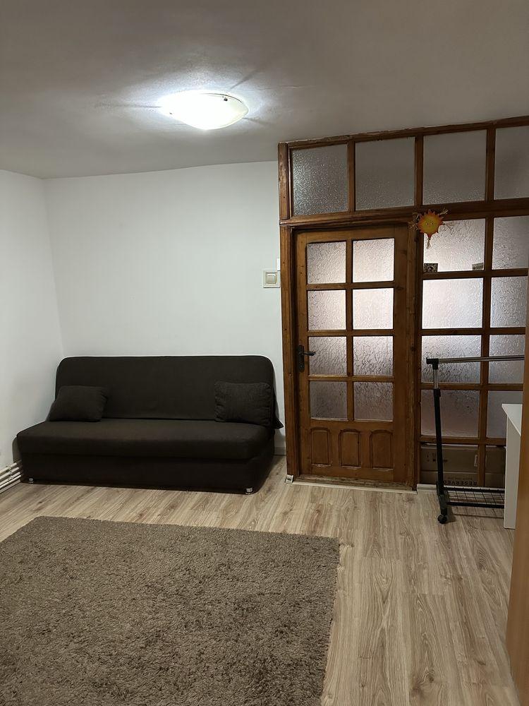 Garsoniera de vânzare în Tg-Jiu, zona 9Mai - imagine 1