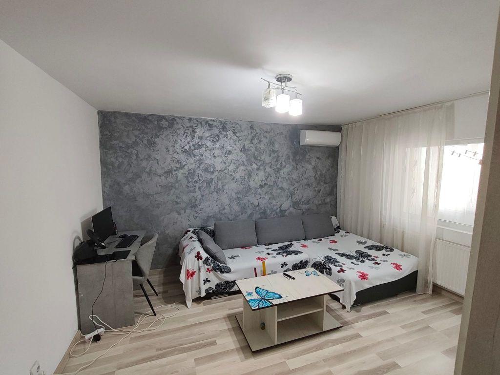 Apartamnet 3 camere decomandat micro 6