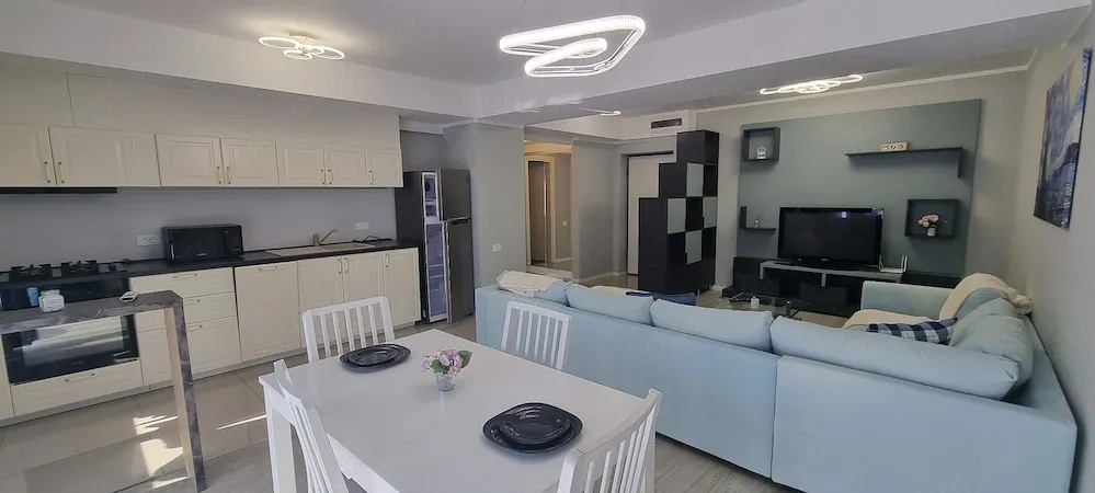 Proprietar-Vand apartament 2 camere Pipera langa Cortina nord, pret 145000 euro