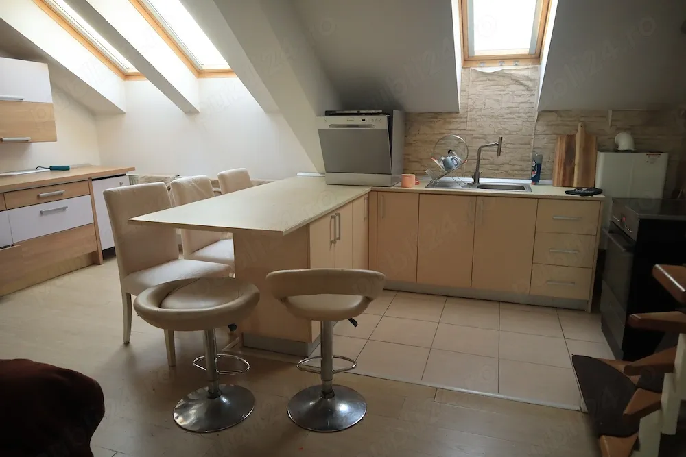 Apartament de inchiriat la mansarda, Buna Ziua, Cluj Napoca
