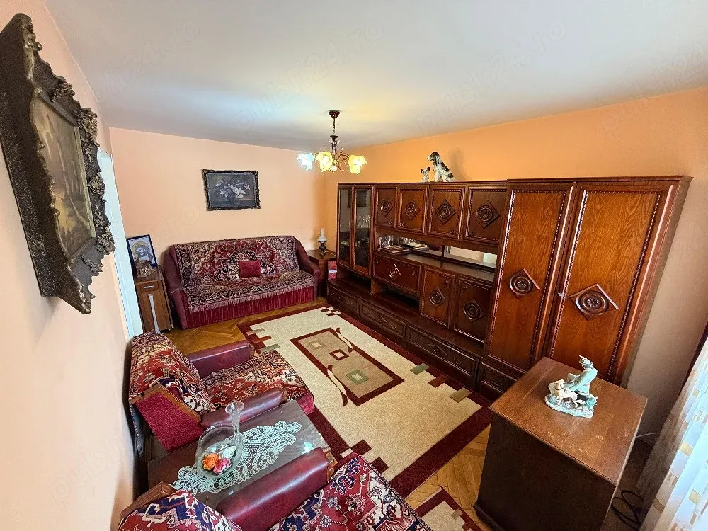 apartament doua camere de vanzare - imagine 1
