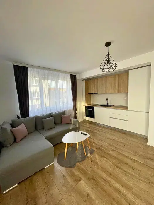 Apartament 3 camere de vânzare | ✨Comision 0 - imagine 1