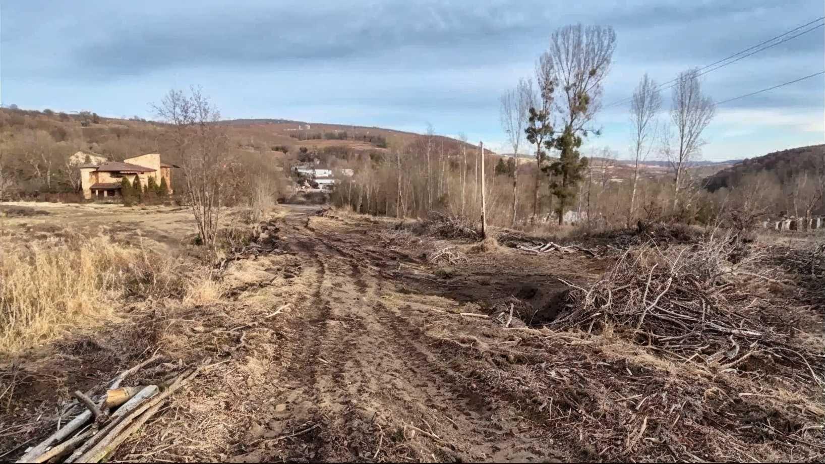 Teren intravilan construibil pe Valea Capriorii Feleacu