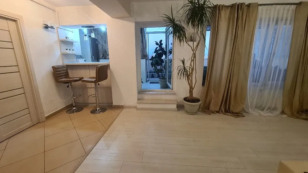 Institutul de Marină - studio de închiriat în iulie
