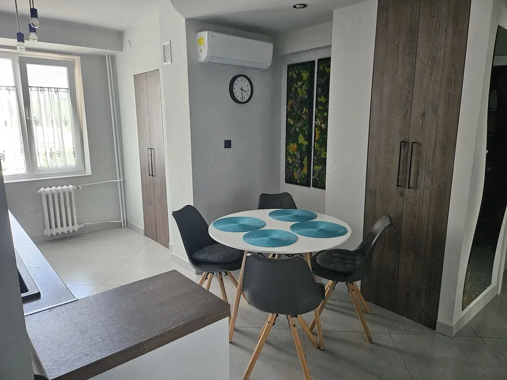 Apartament 3 camere de închiriat   zona Dragoș Vodă, Oradea