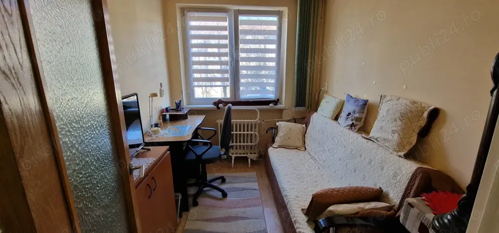 Persoană fizică vand apartament 3 camere et 2 4 Selimbarului Rogerius