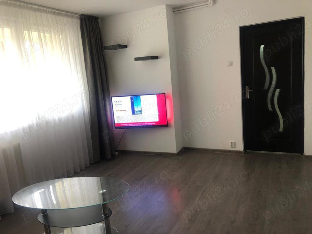 Direct proprietar, inchiriez garsoniera Obor cu boxa proprie