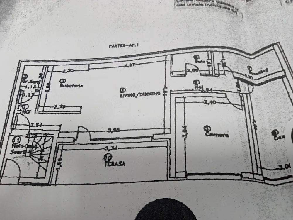 Vand apartament 3 camere aproape de piata Gemeni