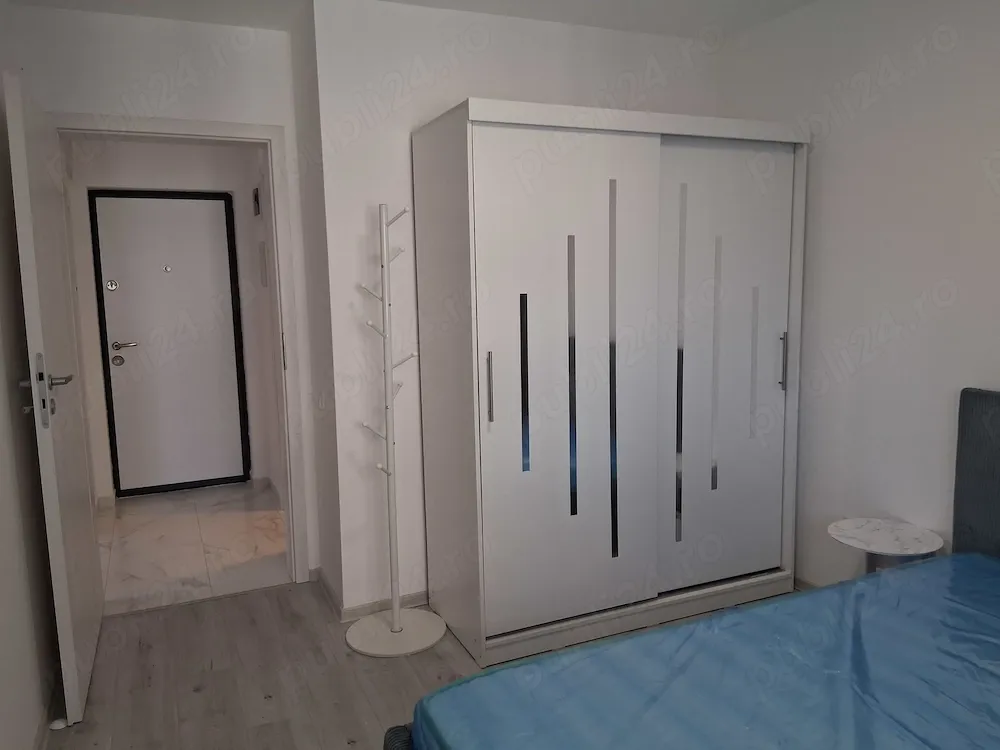 Închiriez ap nou, direct de la dezvoltator, electrocasnice noi, mobila noua, prima chirie. 500 euro.