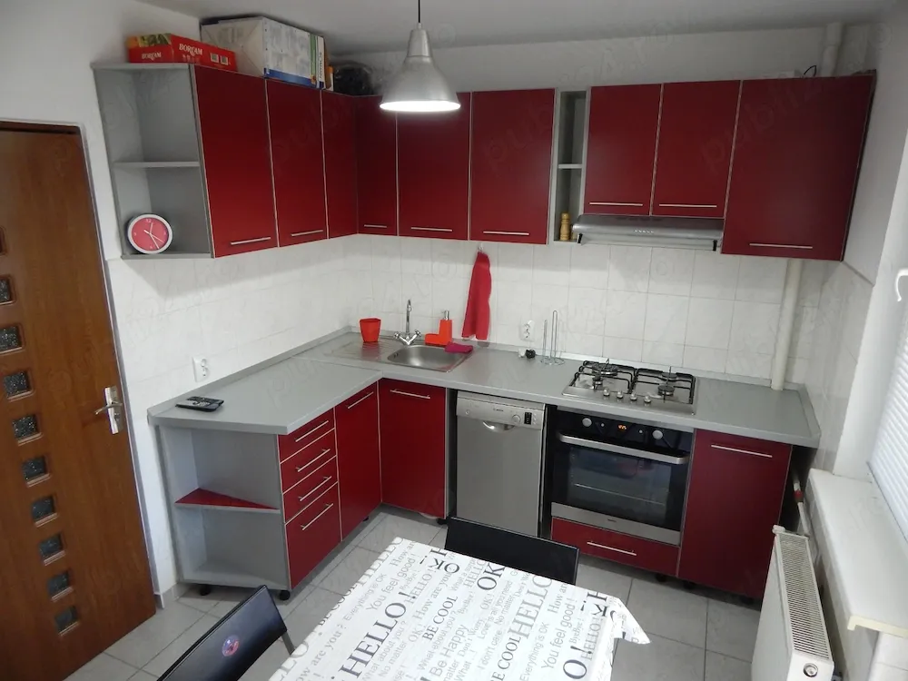 Apartamen 2 camere + parcare, la 2 minute de metrou Piata Sudului