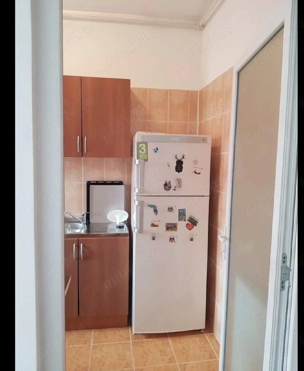 Proprietar garsoniera de închiriat
