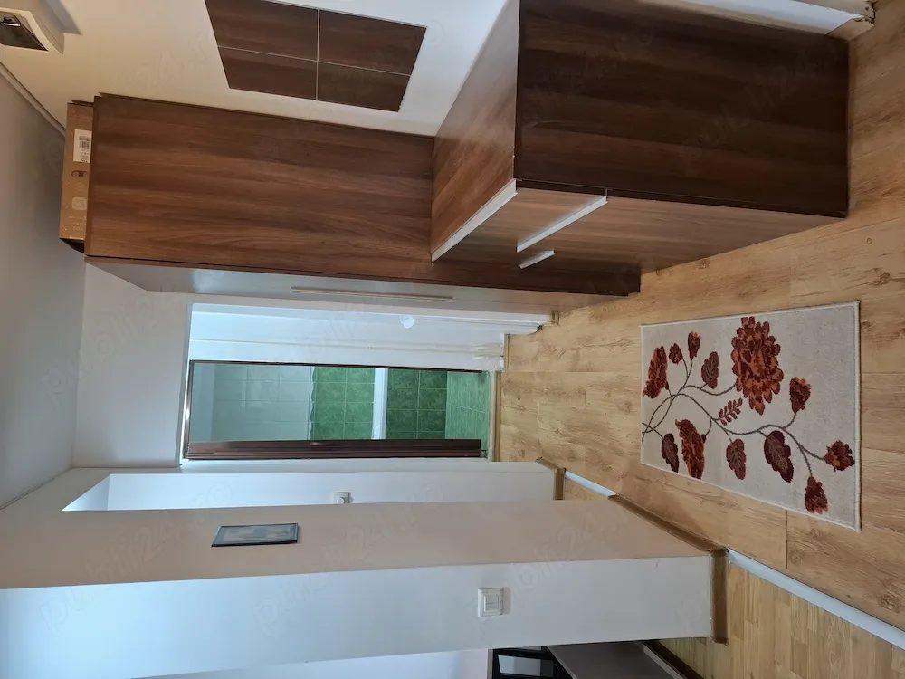 Închiriez apartament cu 2 camere - imagine 1