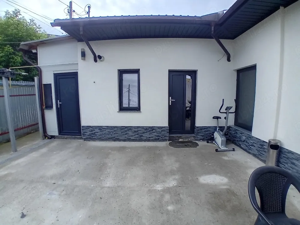 Vand casa mobilita
