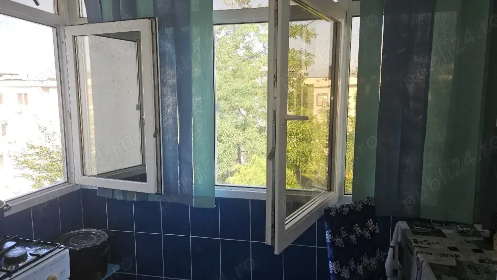 2 camere decomandat buzaului - imagine 1