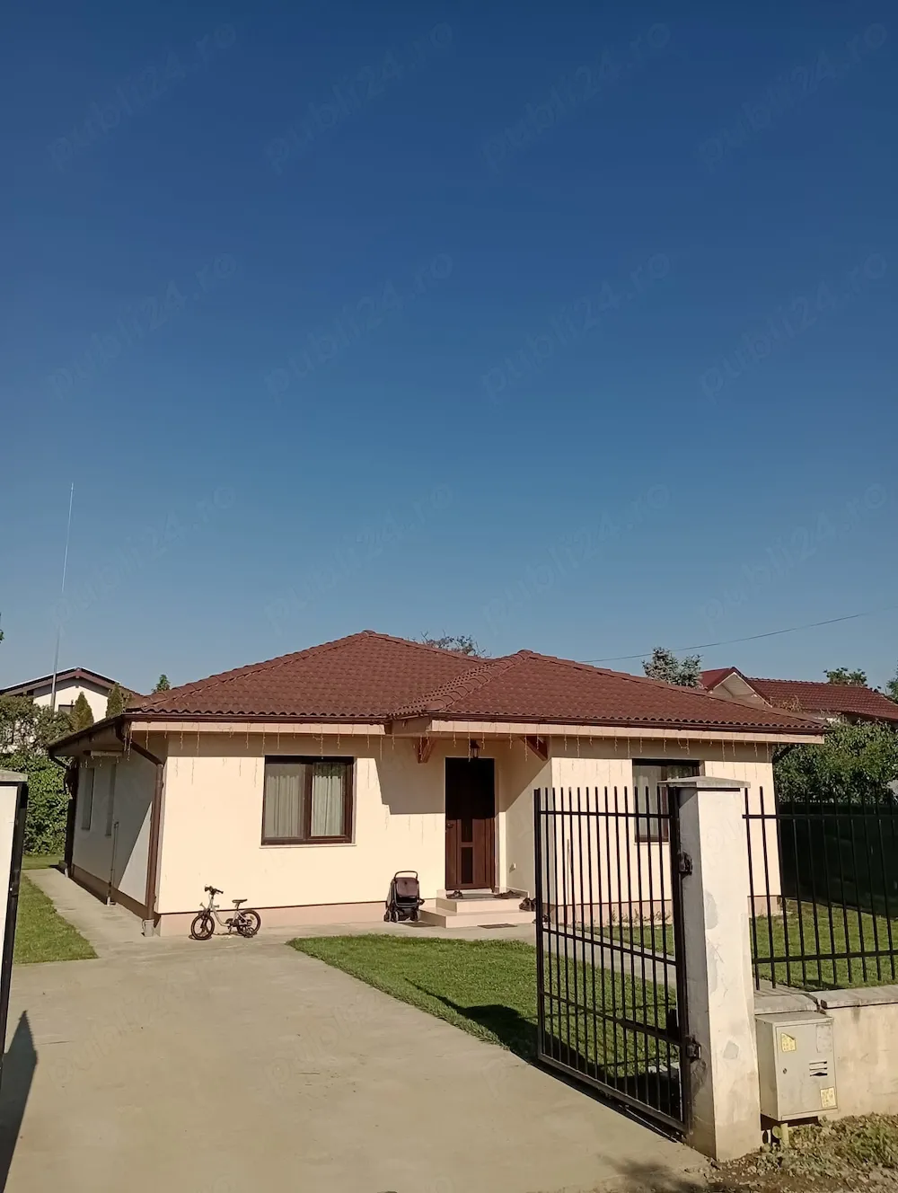 Vând casă în Satu Mare, zona Bercu Roșu.