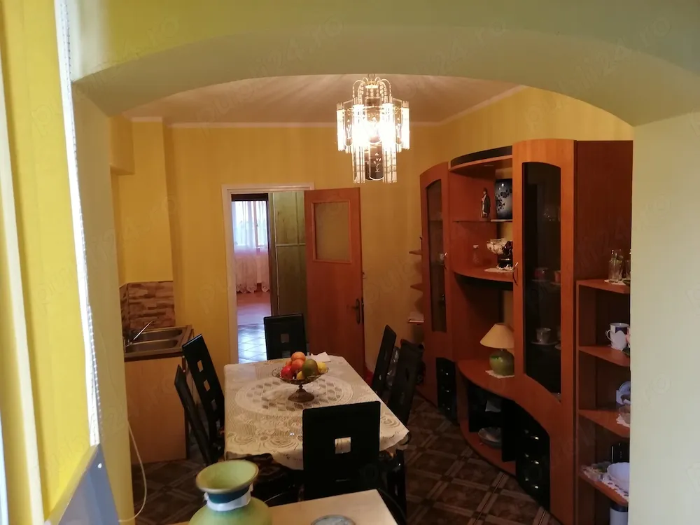 Apartament 3 camere Ultracentral - strada Alexandru Cel Bun - direct proprietar !! - imagine 1