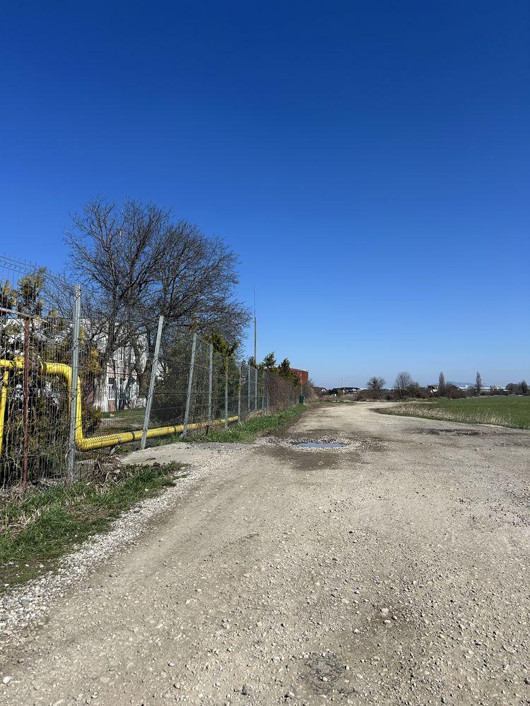 Teren intravilan industrial/comercial - Brasov-Bartolomeu-8112 mp