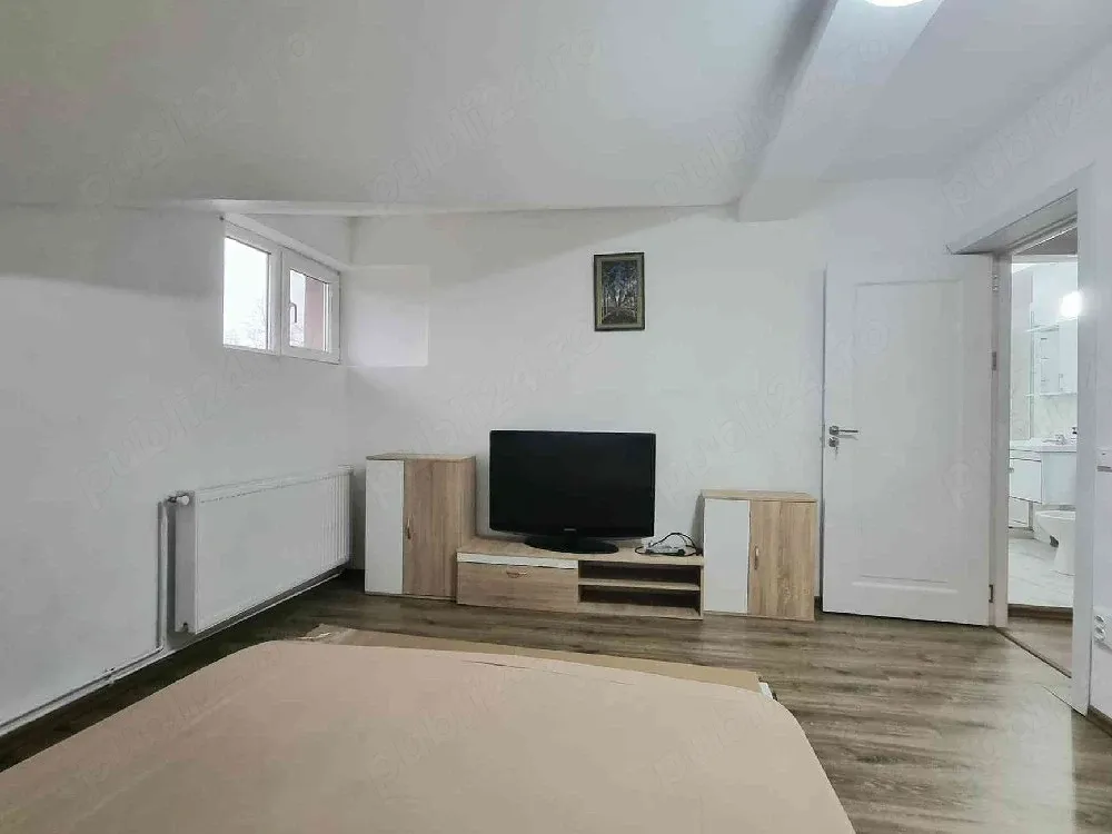 Se inchiriaza apartament ca două camere Târgoviște - imagine 1