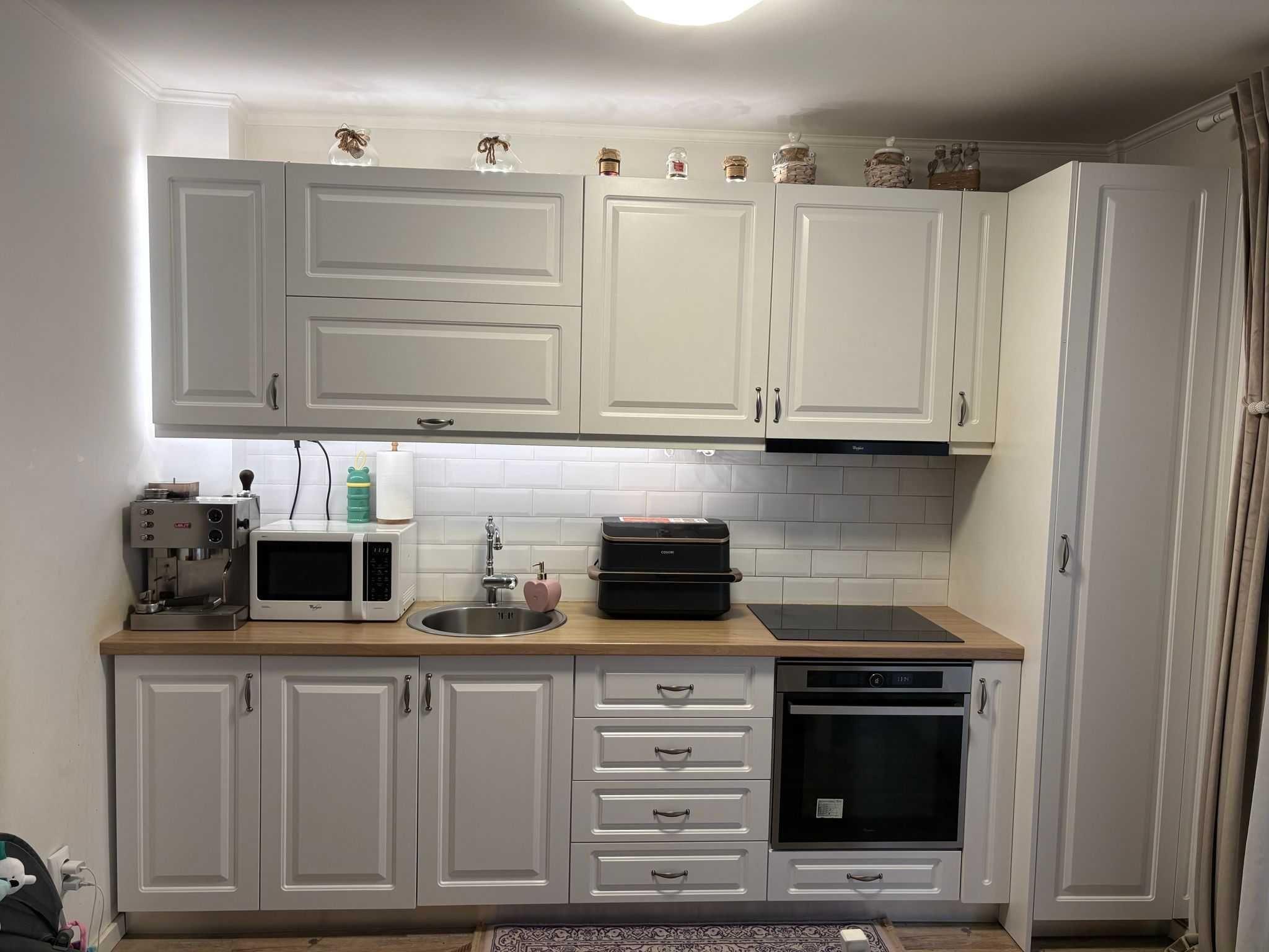 Apartament 3 camere Finisat Mobilat Partial