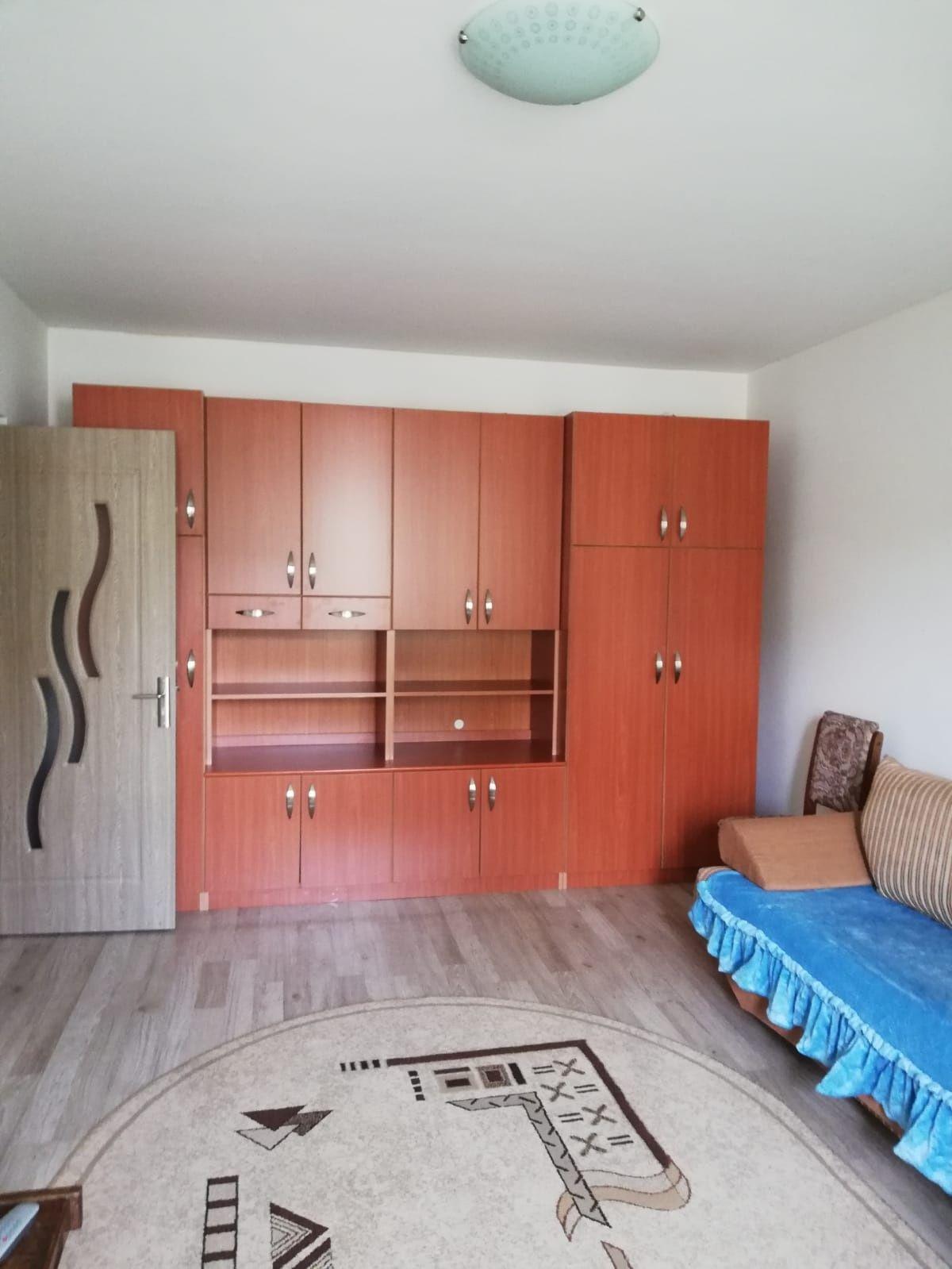 Vânzare apartament cu doua camere