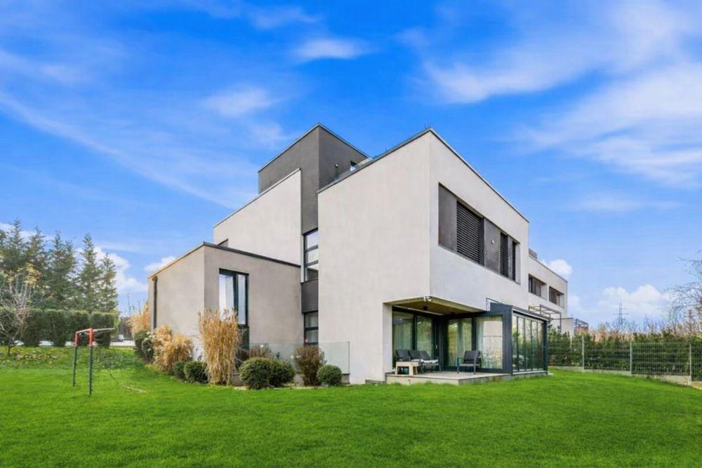 Vilă de lux exclusivistă – Calea Turzii - zona Faget - 1000 MP Teren