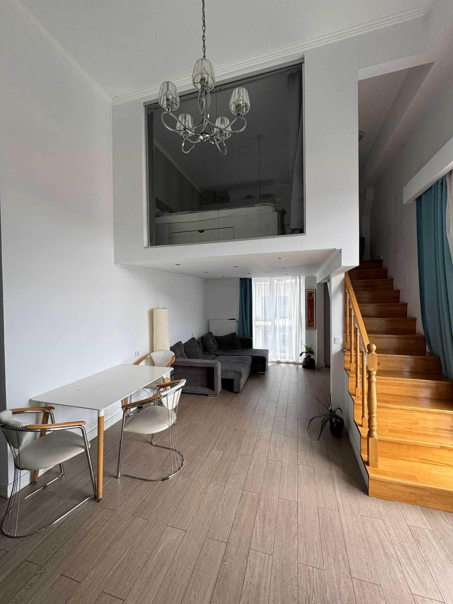 Inchiriez apartament 3 camere -Central zona NTT data