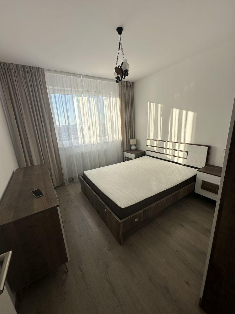 De închiriat apartament 2 camere în Complexul Grandis Tractorul