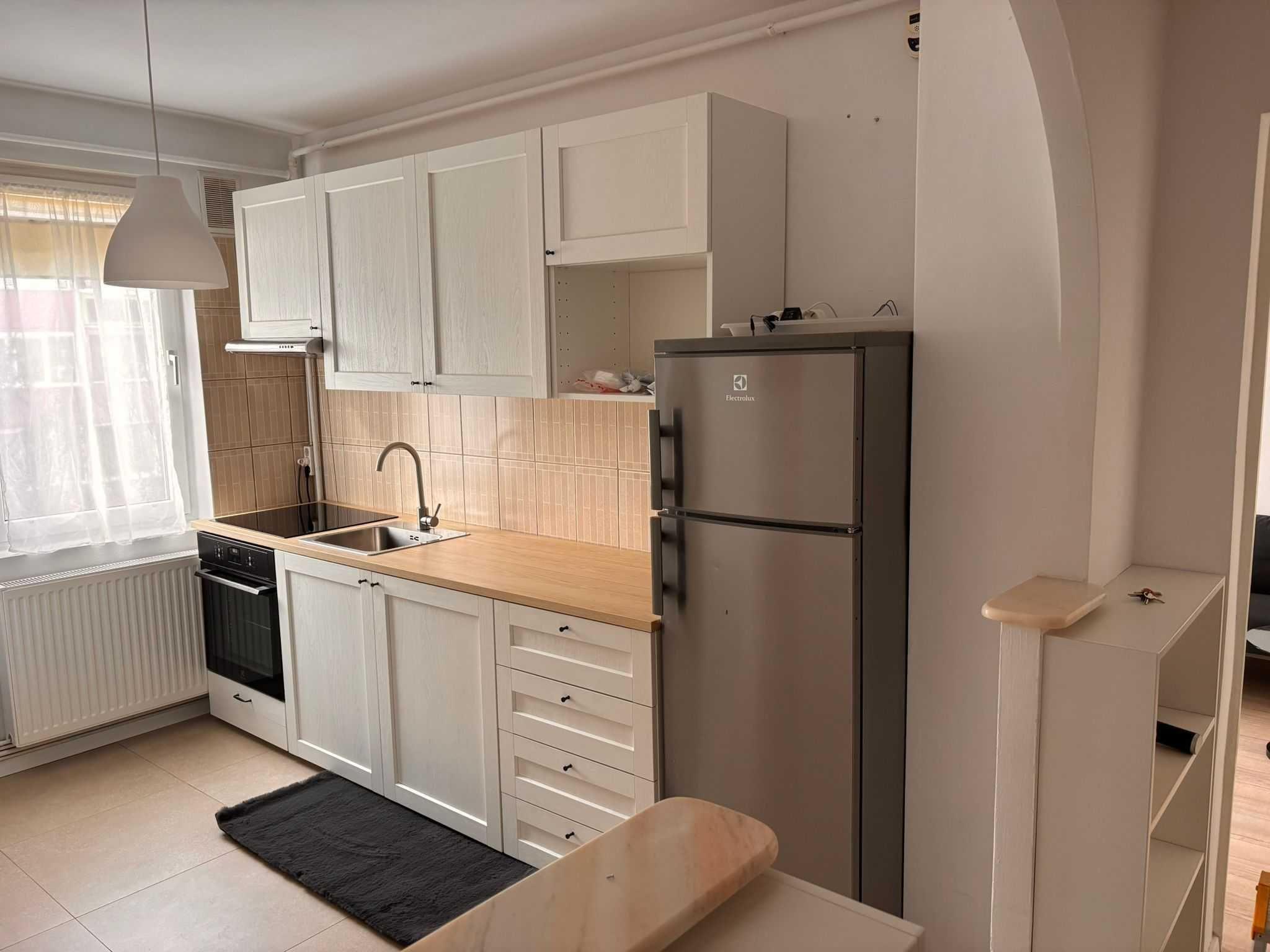 Inchiriez apartament 2 camere