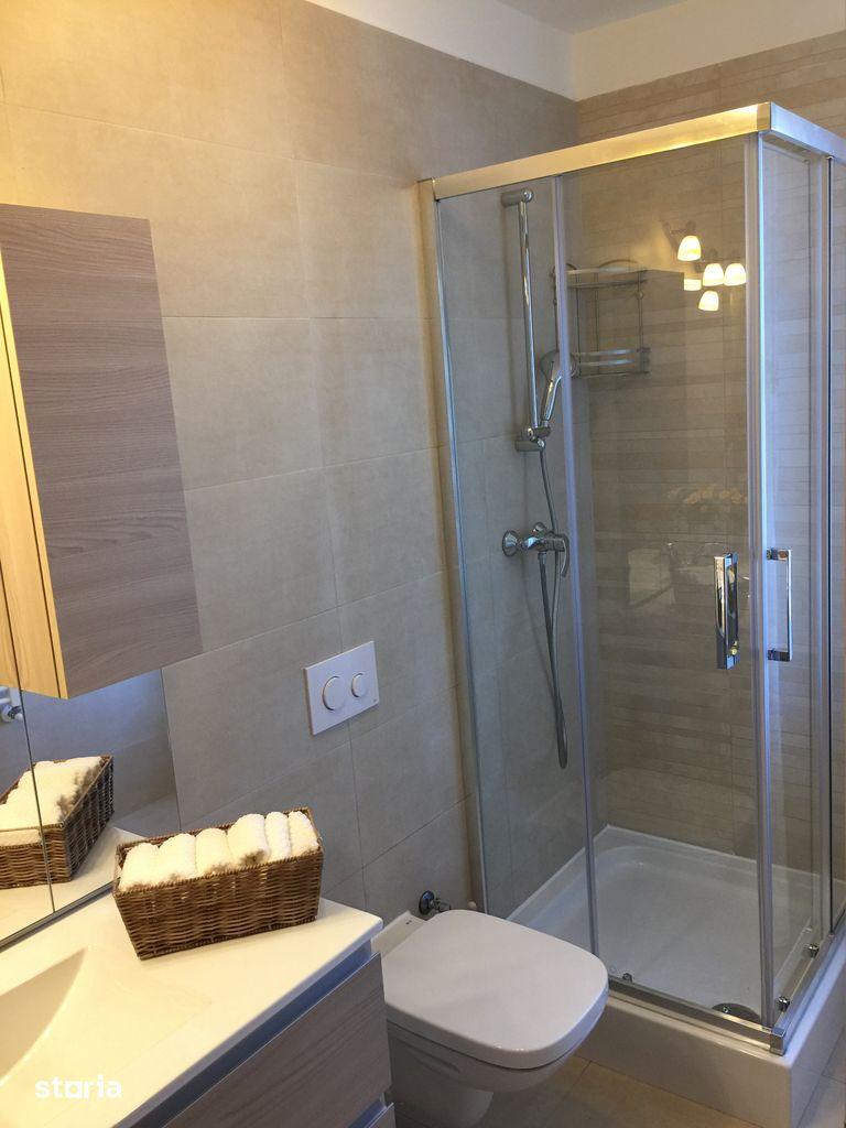 Apartament 2 camere, balcon, Tractorul, Brașov