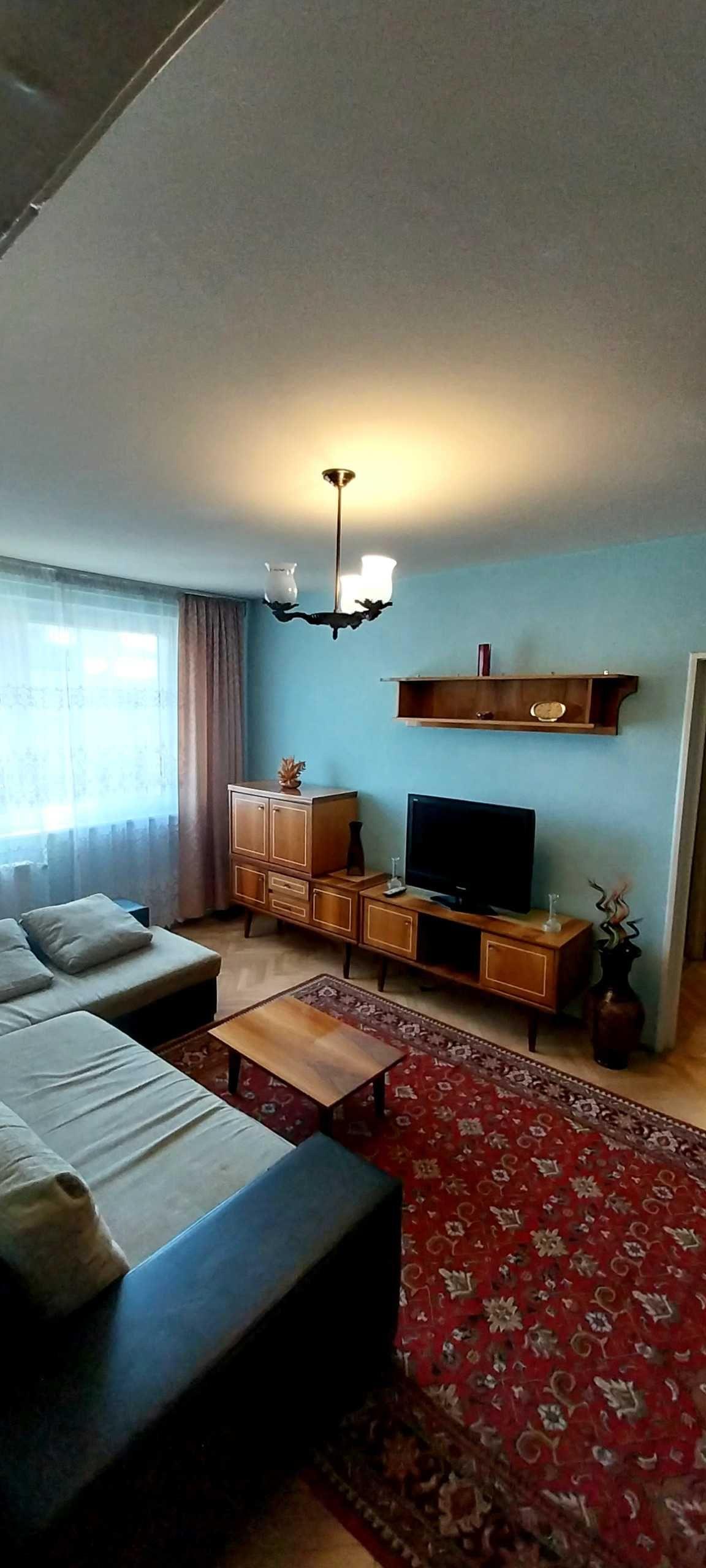 Apartament de inchiriat