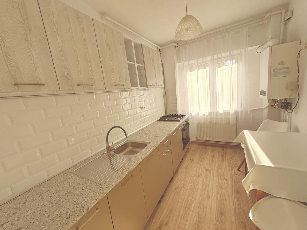 Apartament 2 camere decomandat | Prima închiriere | Centrul Civic – Spitalul Județean | 51 mp