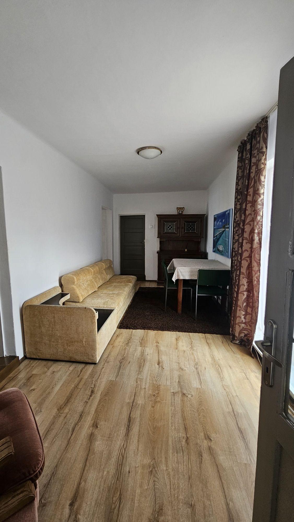 Apartament de închiriat 3 camere - imagine 1
