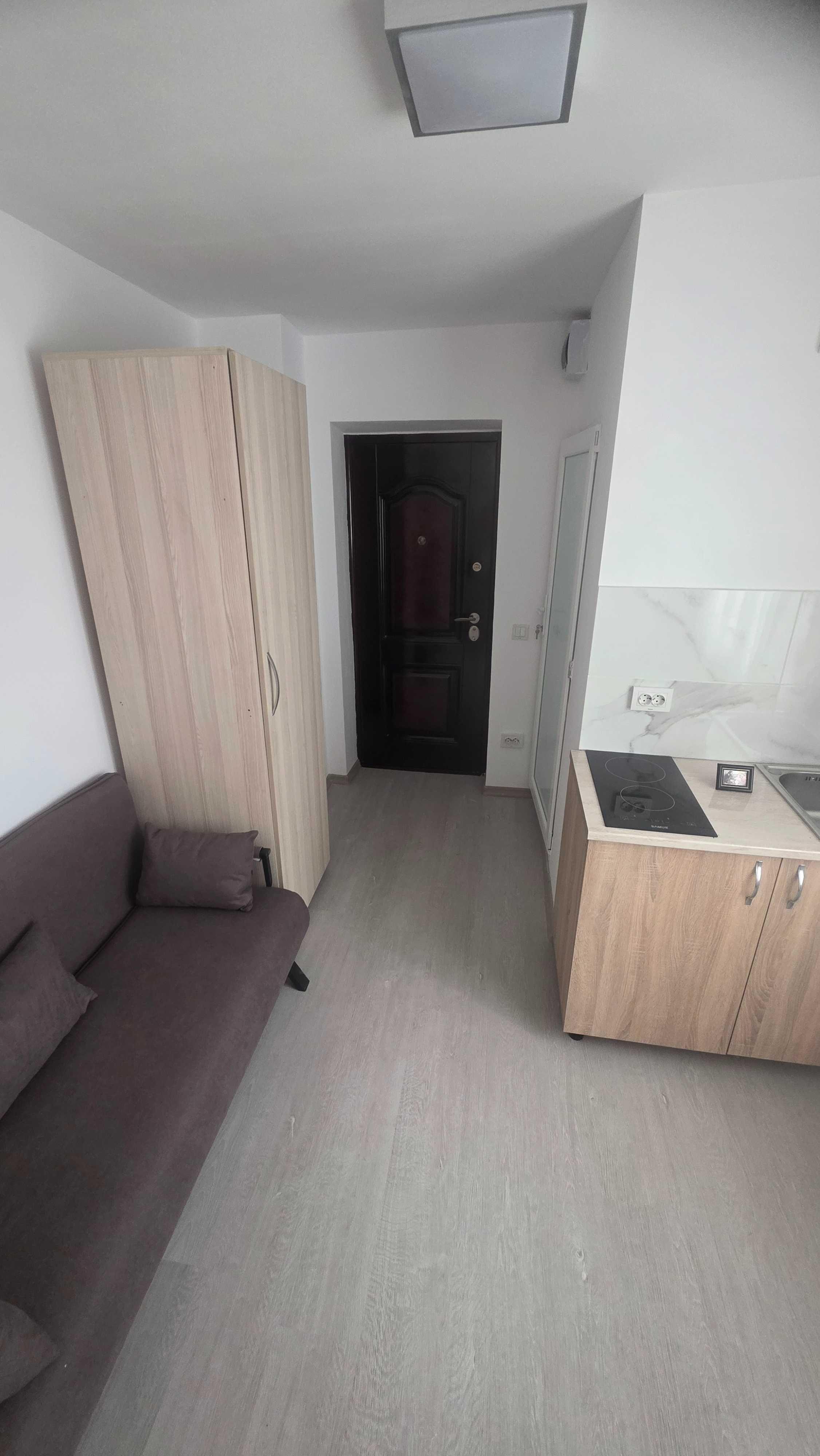 Garsoniera de vânzare zona CET
